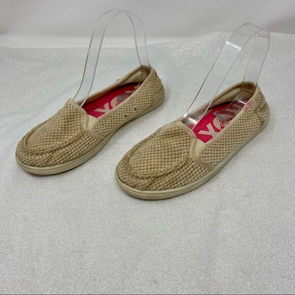 Roxy Minnow Slip-ons- Size 6 - Picture 1 of 11